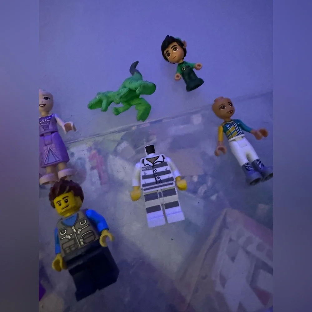 Lego mini figure lot